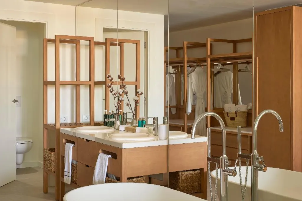 JUNIOR SUITE WITH VIEWS Room, Meliá Cala Galdana, Menorca