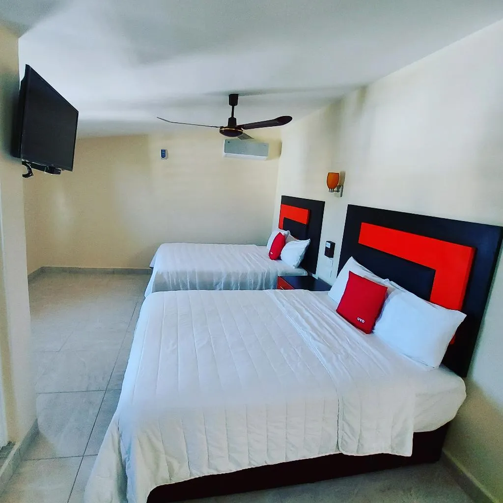 DOUBLE WITH AIR CONDITIONING Room, Jardín Cancún, Cancun Area