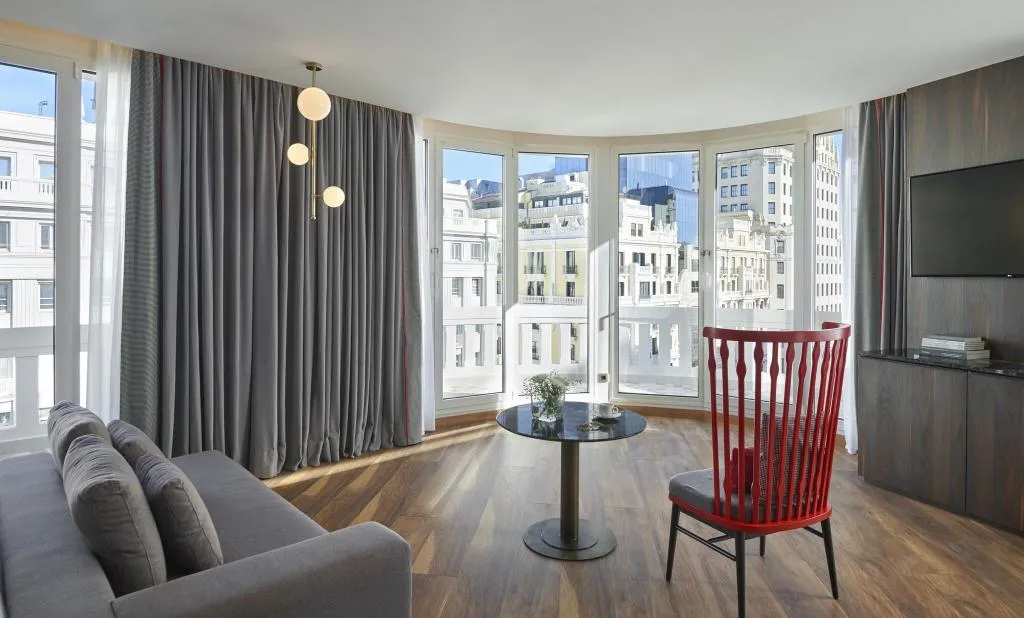 Room, Hyatt Centric Gran Via Madrid, Madrid