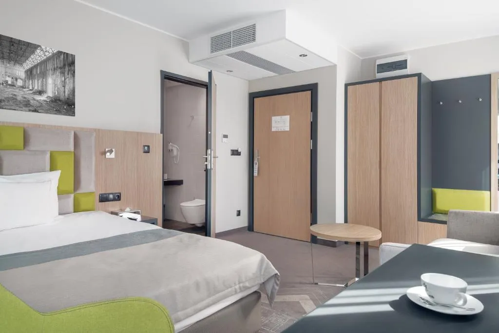 DOUBLE STANDARD Room, Almond Business&SPA - GRANO HOTEL Gdańsk Riverside, Gdansk
