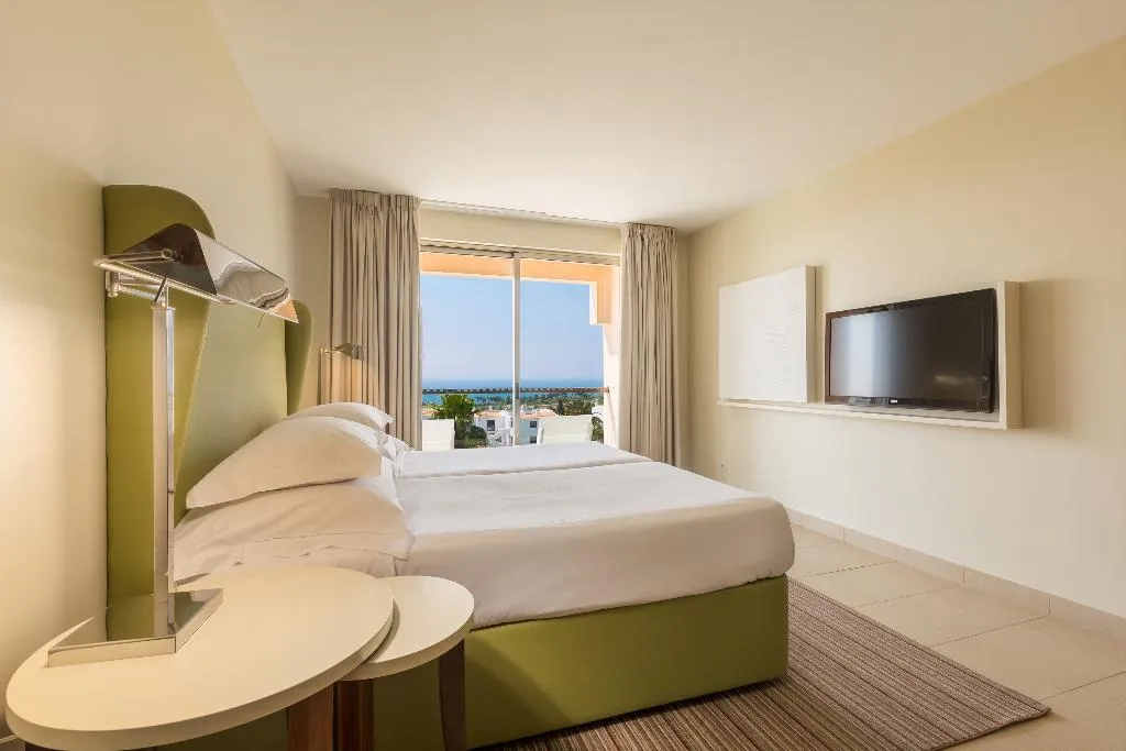SUITE SEA VIEW TWO BEDROOMS Room, NAU Sao Rafael Suites, Algarve
