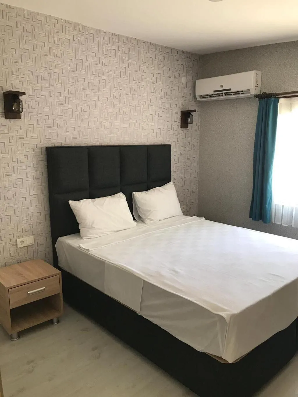 Room, Club Sideris, Izmir