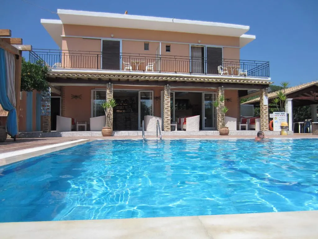 Pool, Makis Apartments, Corfu