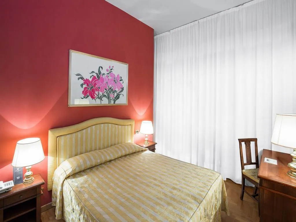 DOUBLE SINGLE USE STANDARD Room, Isabella, Taormina