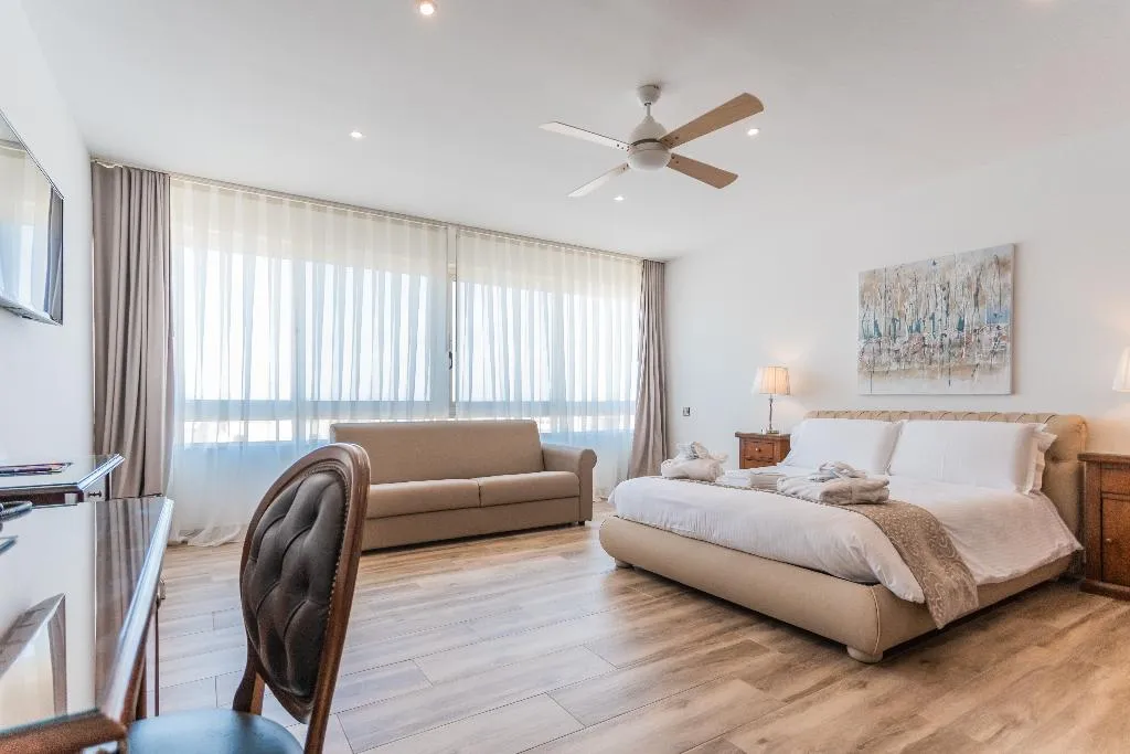 SUITE EXECUTIVE Room, Palazzo Violetta, Malta