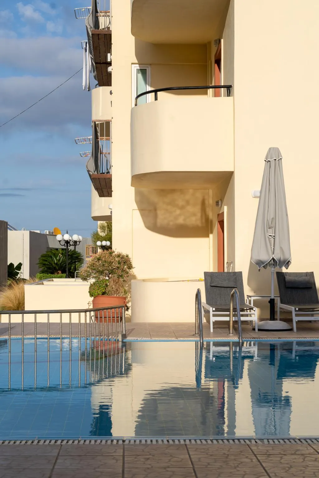 Bar, Elpis Studios & Apartments, Crete
