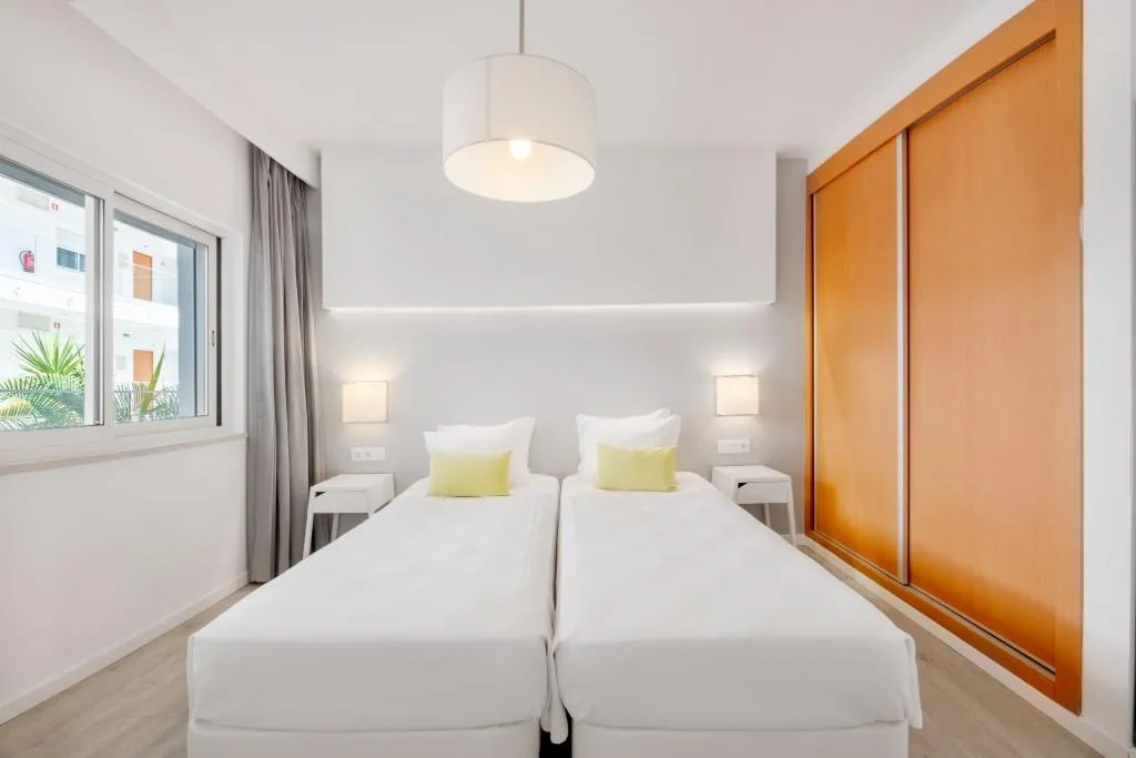 APARTMENT SUPERIOR ONE BEDROOM Room, AlvorMar Apartamentos Turisticos, Algarve