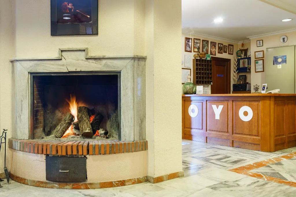 Lobby, Los Castaños, Seville
