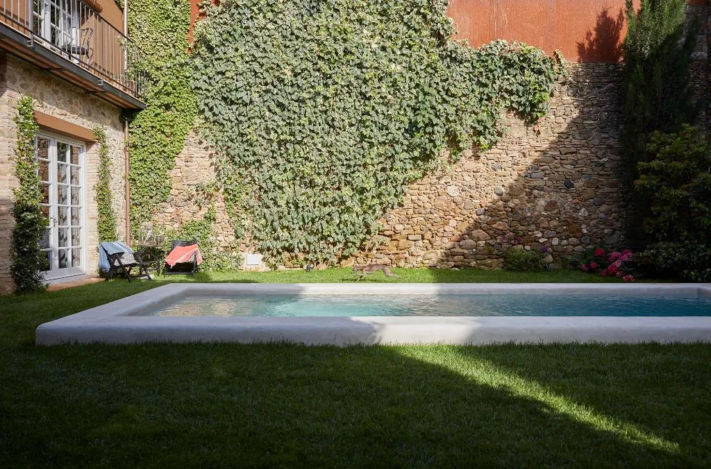 Pool, Llimona Suites, Costa Brava