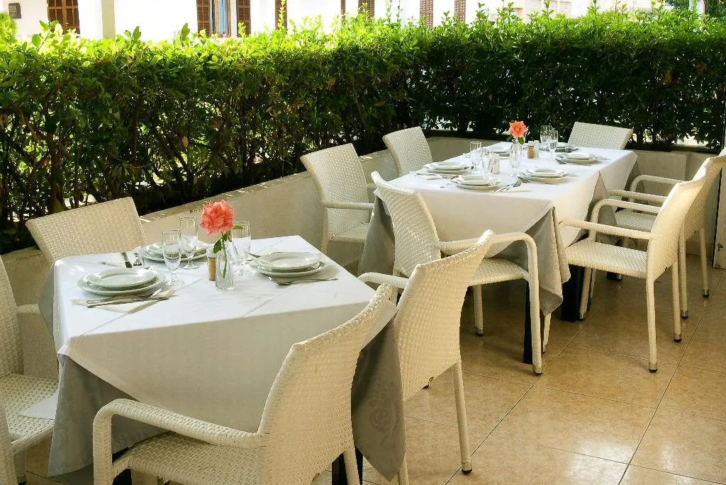 Terrace, Hostal Montesol, Majorca