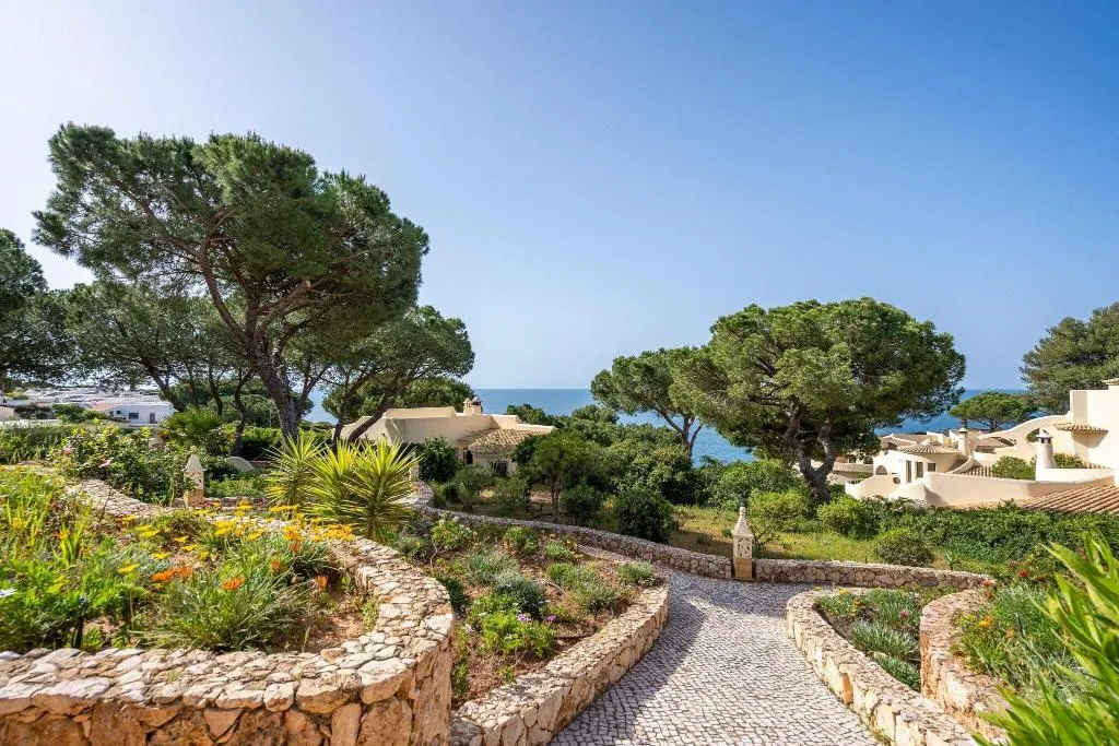 General view, Algar Seco Parque, Algarve