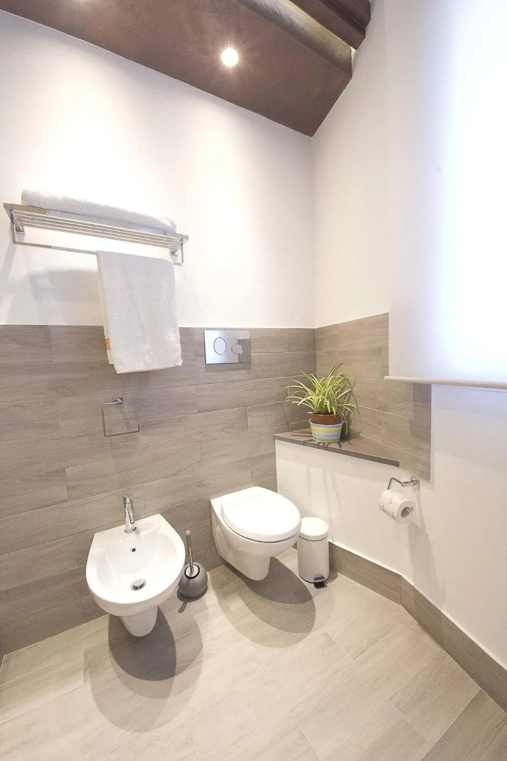 Room, NicaDomus B&B, Catania