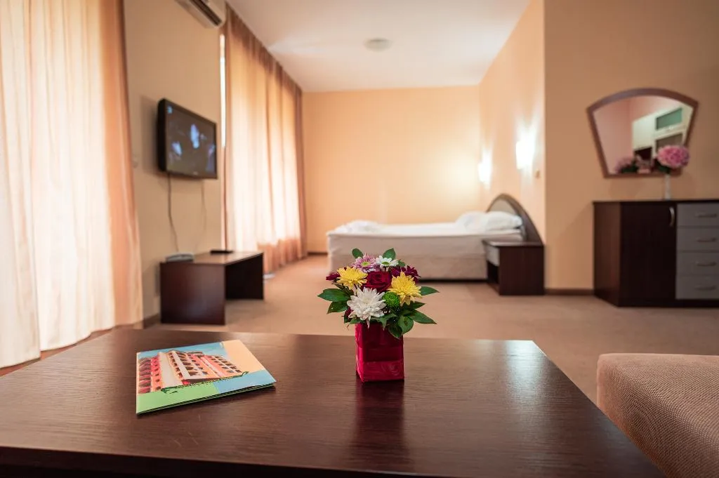 STUDIO STANDARD Room, Paradise Green Park, Varna