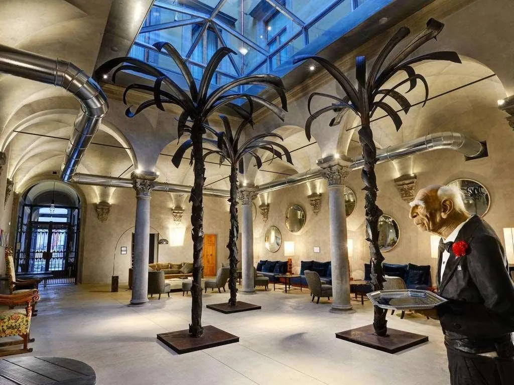 Lobby, Garibaldi Blu, Florence