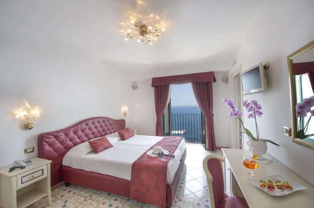 Room, Villa Maria Pia, Naples