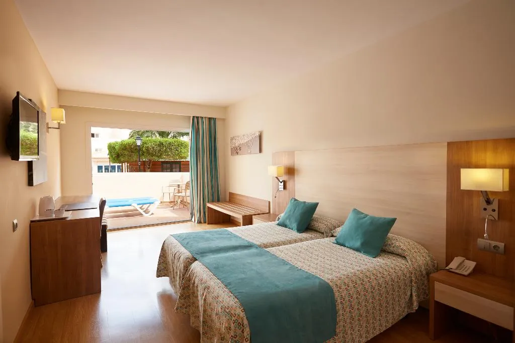 JUNIOR SUITE SUPERIOR Room, Invisa Hotel Club Cala Blanca, Ibiza