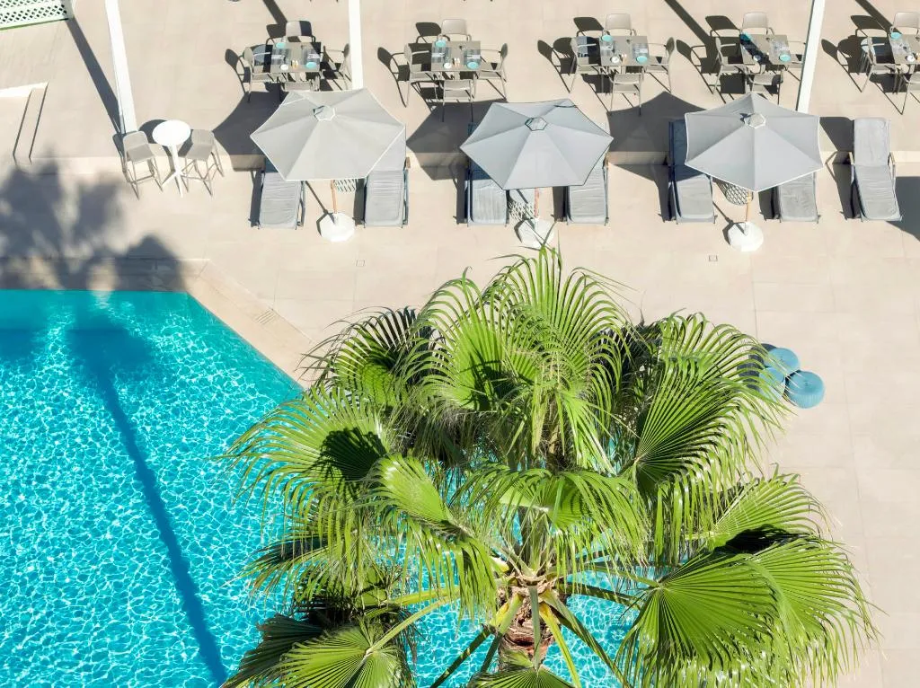 Pool, Atlantis Beach Hotel, Crete
