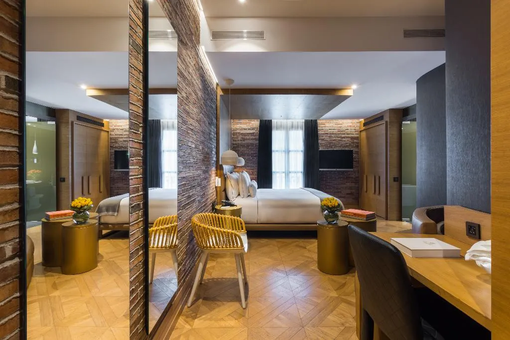 DOUBLE DELUXE Room, Monument Hotel, Barcelona