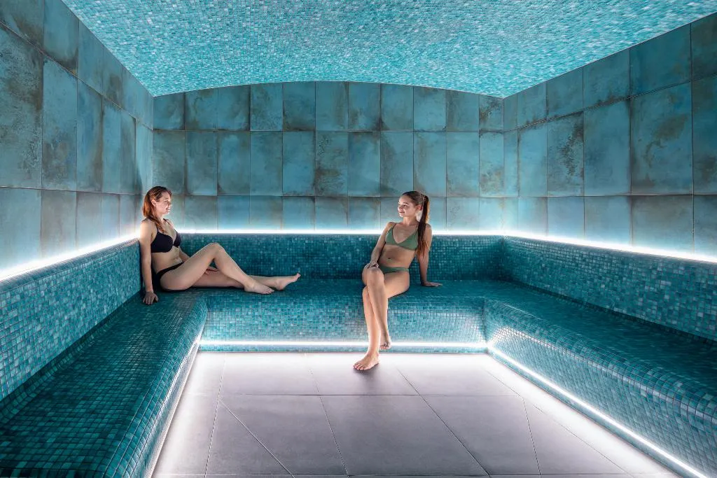 Sports and Entertainment, Hotel Duo, Prague