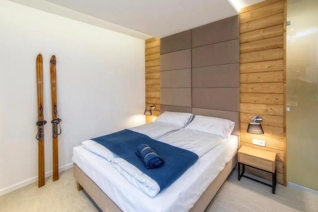 Room, ApartHotel Giewont, Krakow