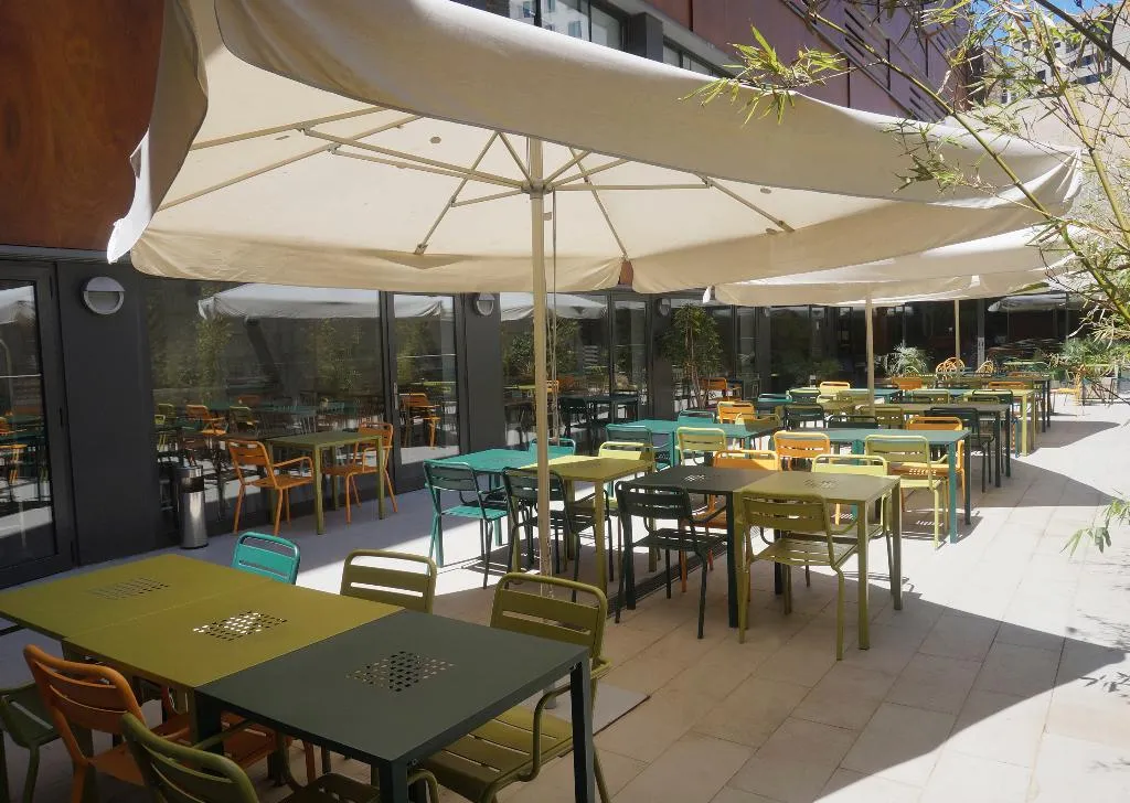 General view, Youth Hostel Pere Tarres, Barcelona
