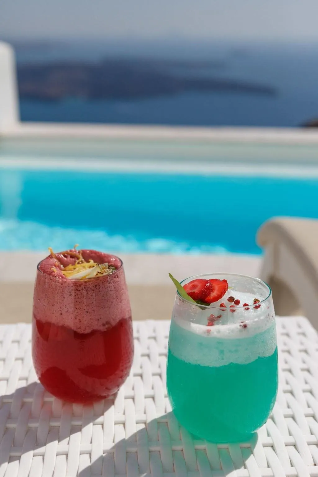 Pool, Tholos Resort, Santorini