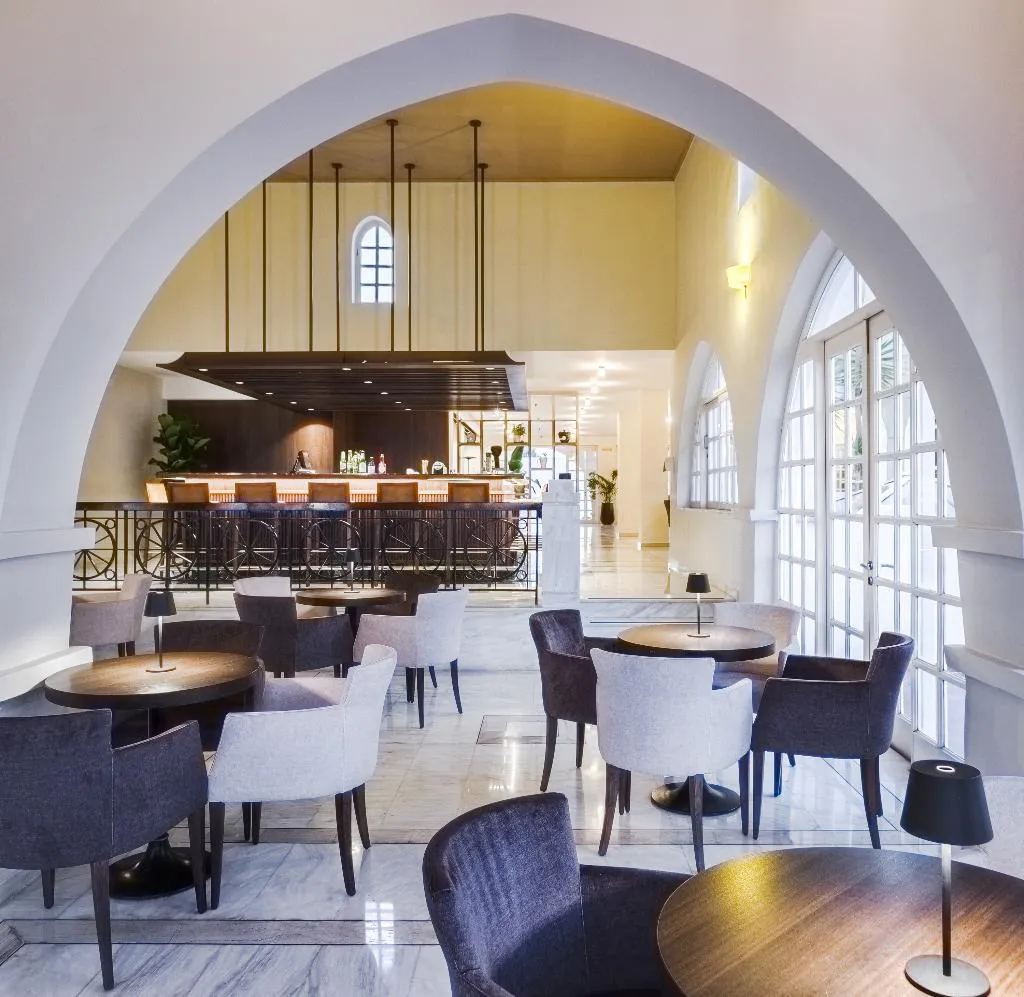 Bar, Platanista, Kos