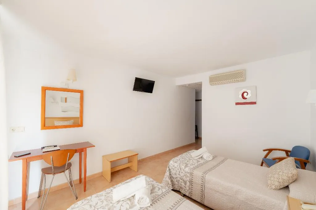Double or Twin STANDARD Room, Santa Faz TRG, Costa Blanca