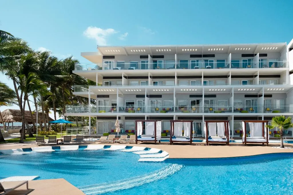 Pool, Iberostar Selection Riviera Cancun, Cancun Area