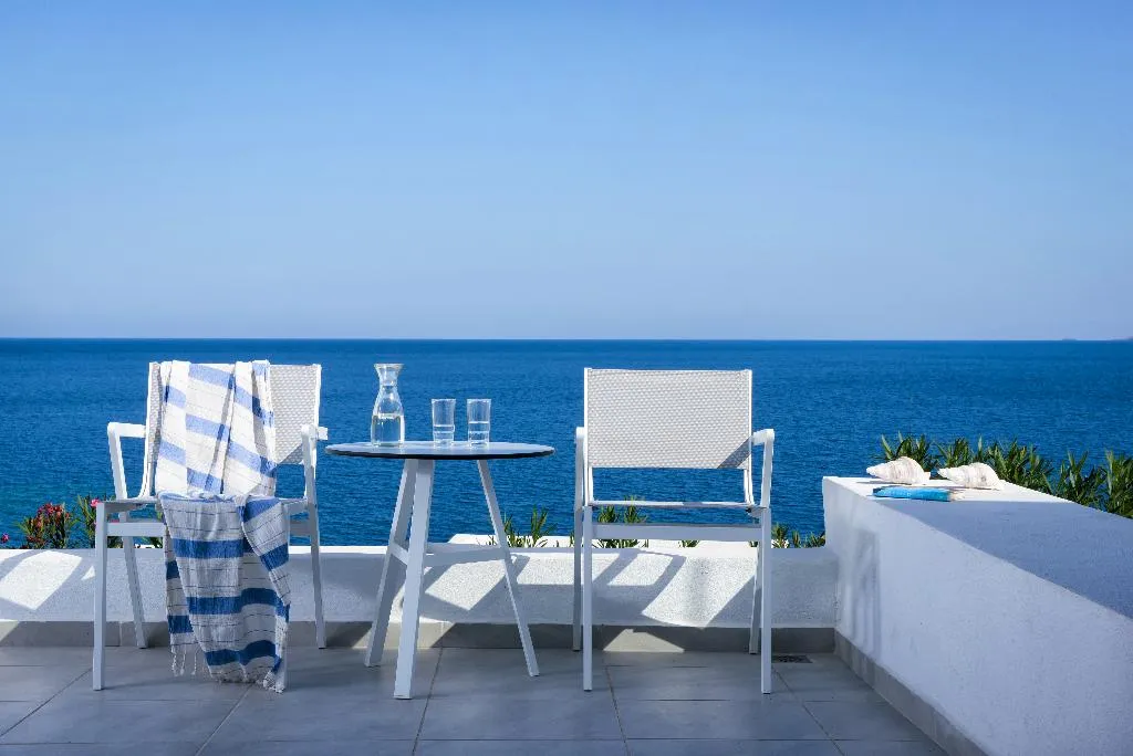 JUNIOR SUITE SEA VIEW Room, Peninsula Resort & Spa, Crete