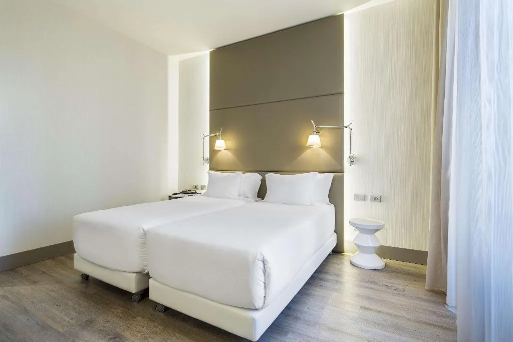 DOUBLE SINGLE USE SUPERIOR Room, NH Collection Milano Touring, Milan