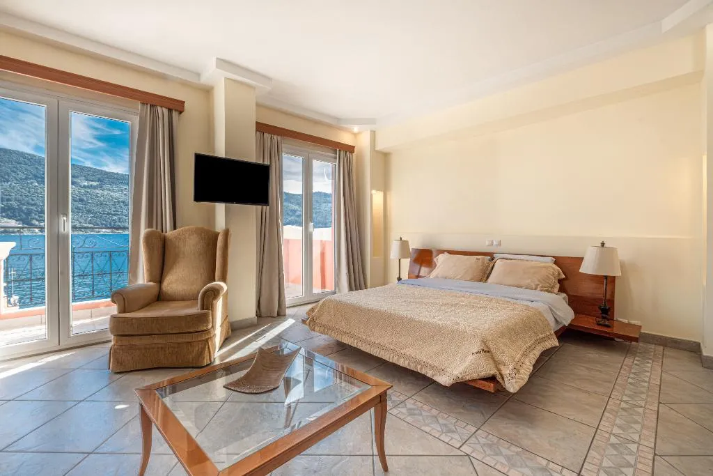 SUITE SEA VIEW Room, Samos City Hotel, Samos