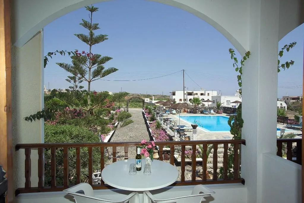 General view, Santa Elena, Santorini