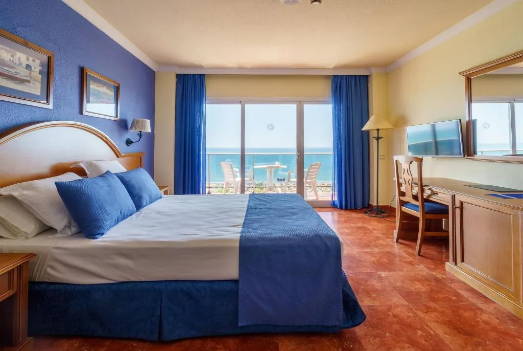 TWIN SEA VIEW WITH TERRACE Room, Isabel, Costa Del Sol