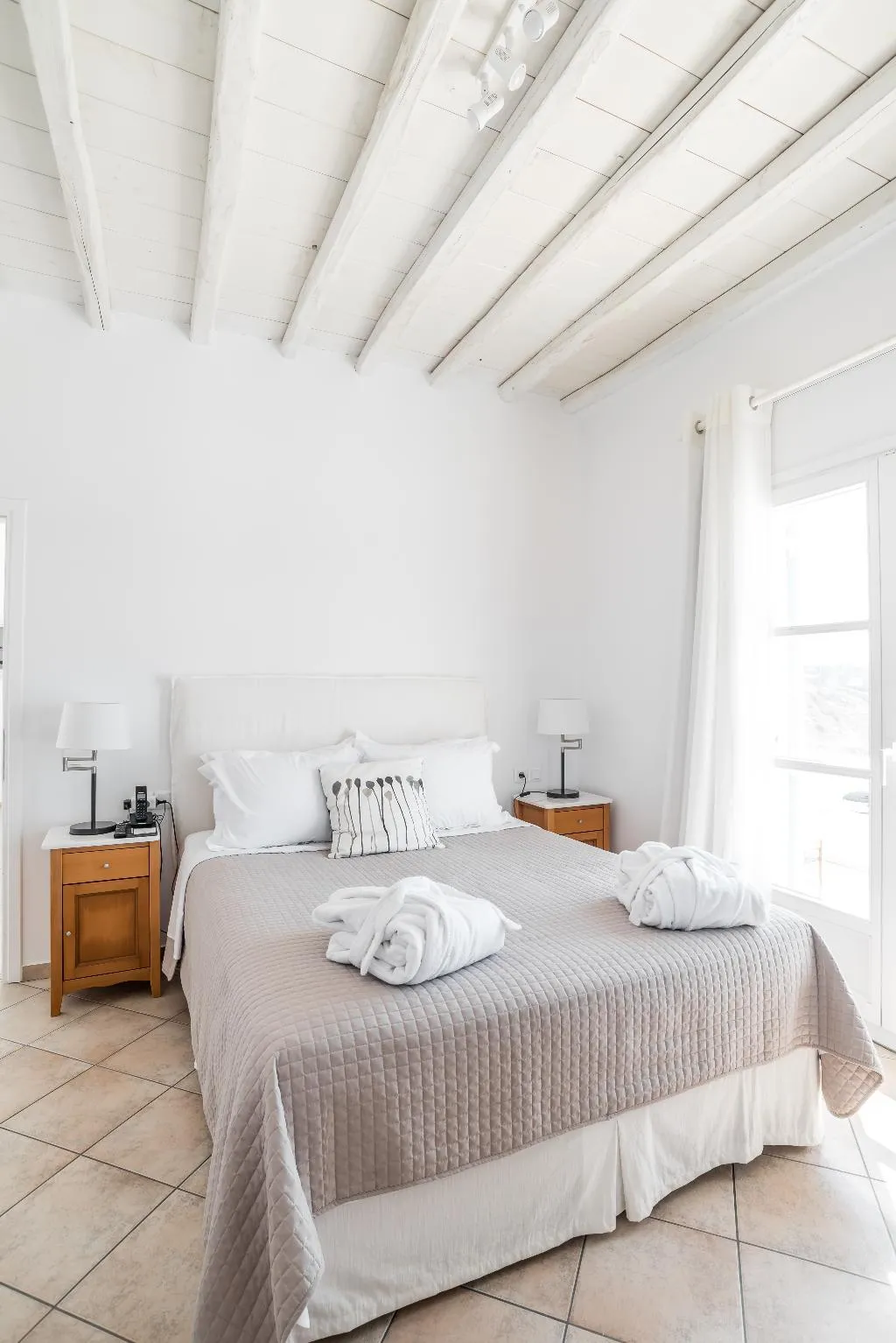 DOUBLE SUPERIOR Room, Capo Di Mykonos Resort, Mykonos