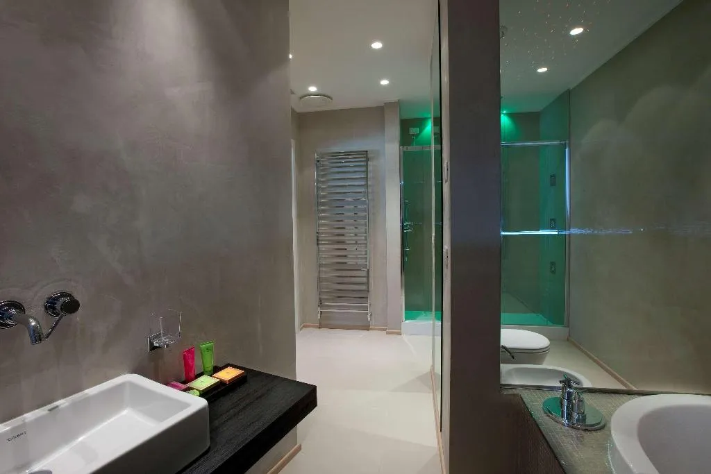 JUNIOR SUITE PRESTIGE Room, Devero Hotel & Spa, BW Signature Collection, Milan