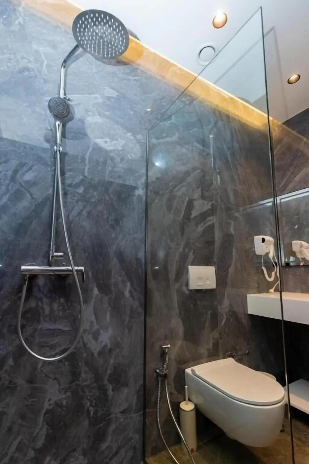 Room, Esbjerg Hotel, Kavaje