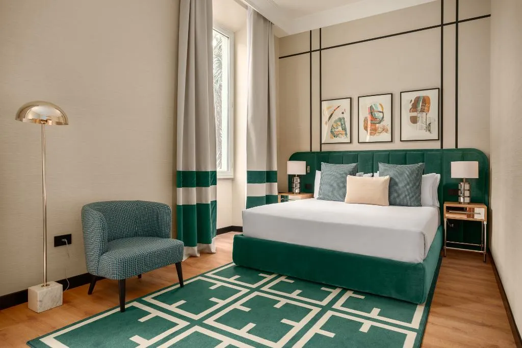 Double or Twin EXECUTIVE Room, Room Mate Collection Mia, Rome Colosseum, Rome