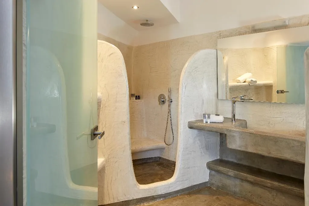 SUITE SEA VIEW WITH PRIVATE POOL Room, Suites of the Gods Cave Spa, Santorini
