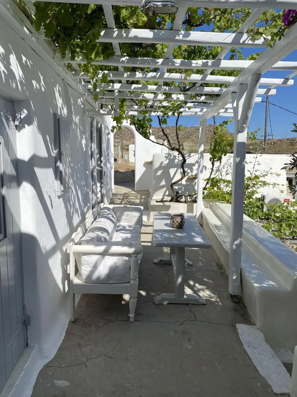 Room, Flaskos Suites, Mykonos