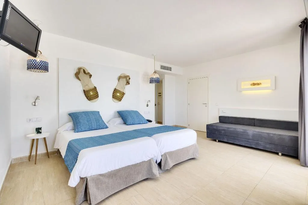 DOUBLE TWO BEDS Room, Tropic Garden, Ibiza