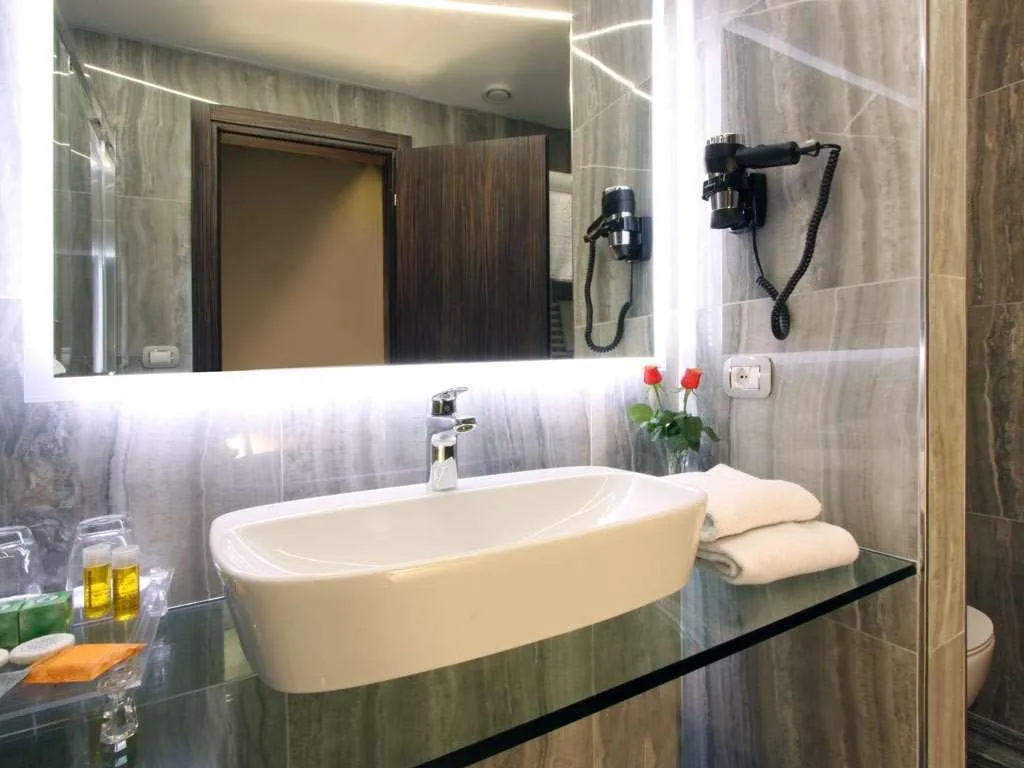 Room, The Hive Hotel, Rome