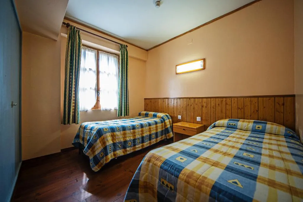 Double or Twin STANDARD Room, Hipic, Costa Brava