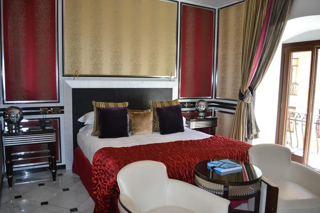 Double or Twin DELUXE Room, Baglioni Hotel Regina, Rome