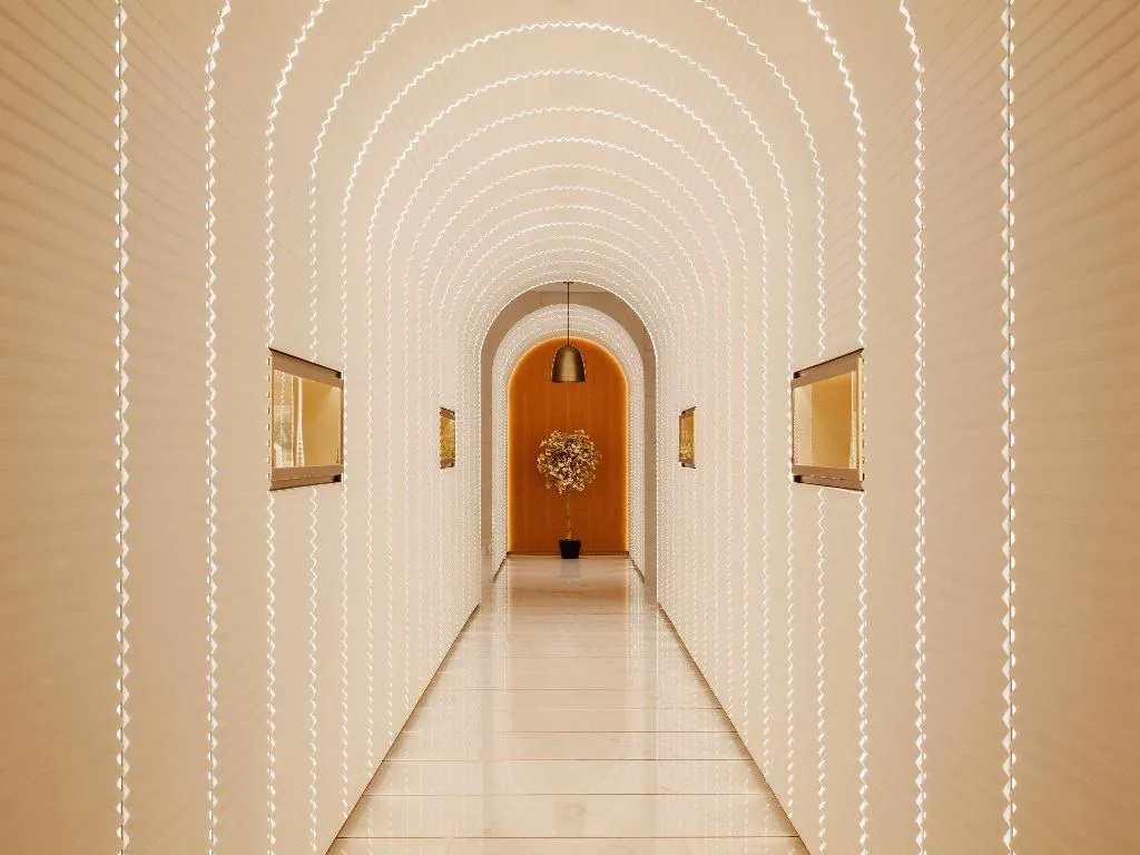 Sports and Entertainment, Raffles The Palm Dubai, Dubai