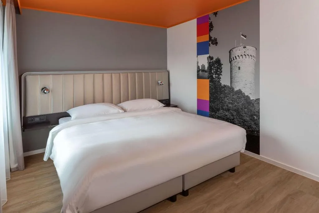 DOUBLE SUPERIOR KING BED Room, Park Inn by Radisson Meriton Conference&Spa Hotel, Tallinn