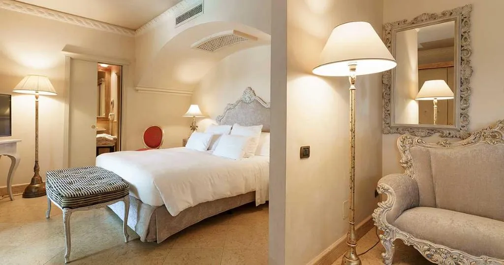 SUITE STANDARD Room, Romano Palace, Catania