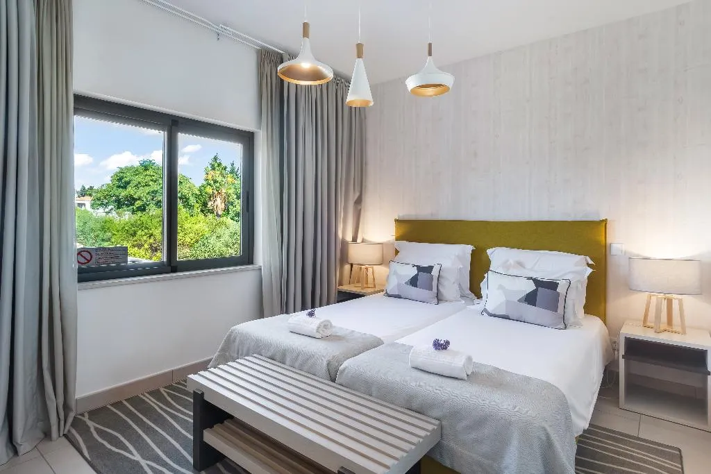 TOWNHOME TWO BEDROOMS Room, Quinta do Algarvio Village, Algarve
