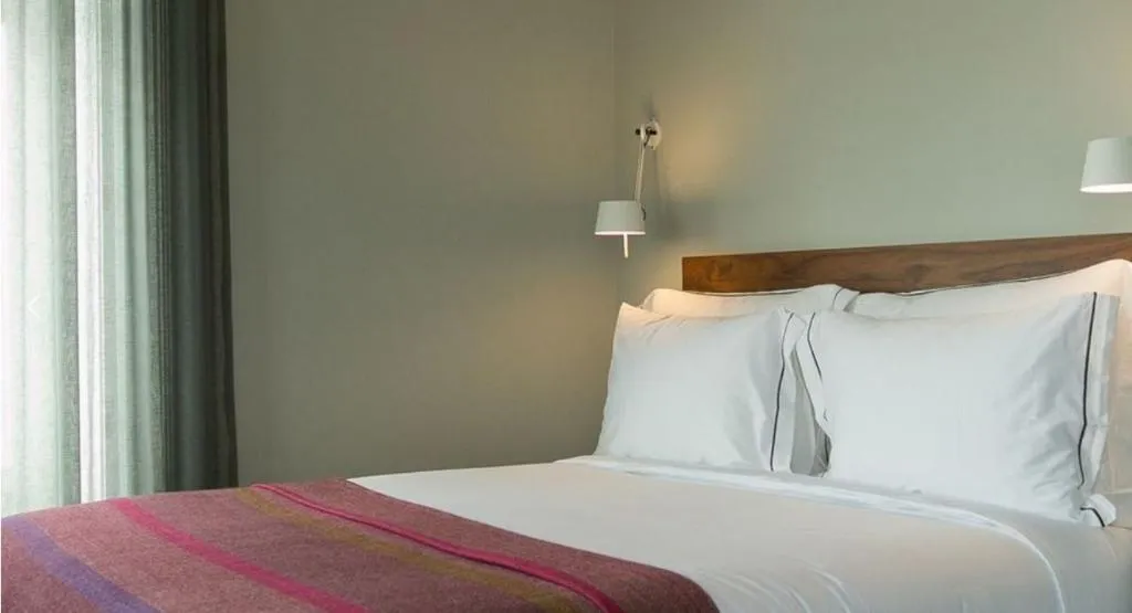 DOUBLE KING SIZE BED Room, 1908 Lisboa Hotel, Lisbon