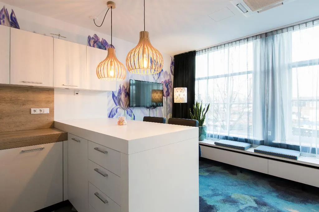 APARTMENT SUPERIOR Room, Leonardo Eden Hotel Amsterdam City Center, Amsterdam